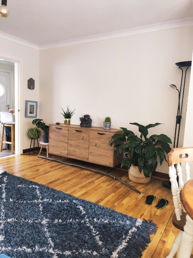 Single Bedroom In Quiet Neighbourhood غلاسغو المظهر الخارجي الصورة